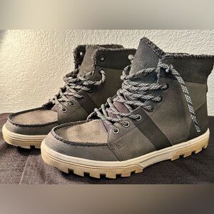 Dc Shoes Man's Woodland SE Casual High Top Shoe Boot Sz9.5